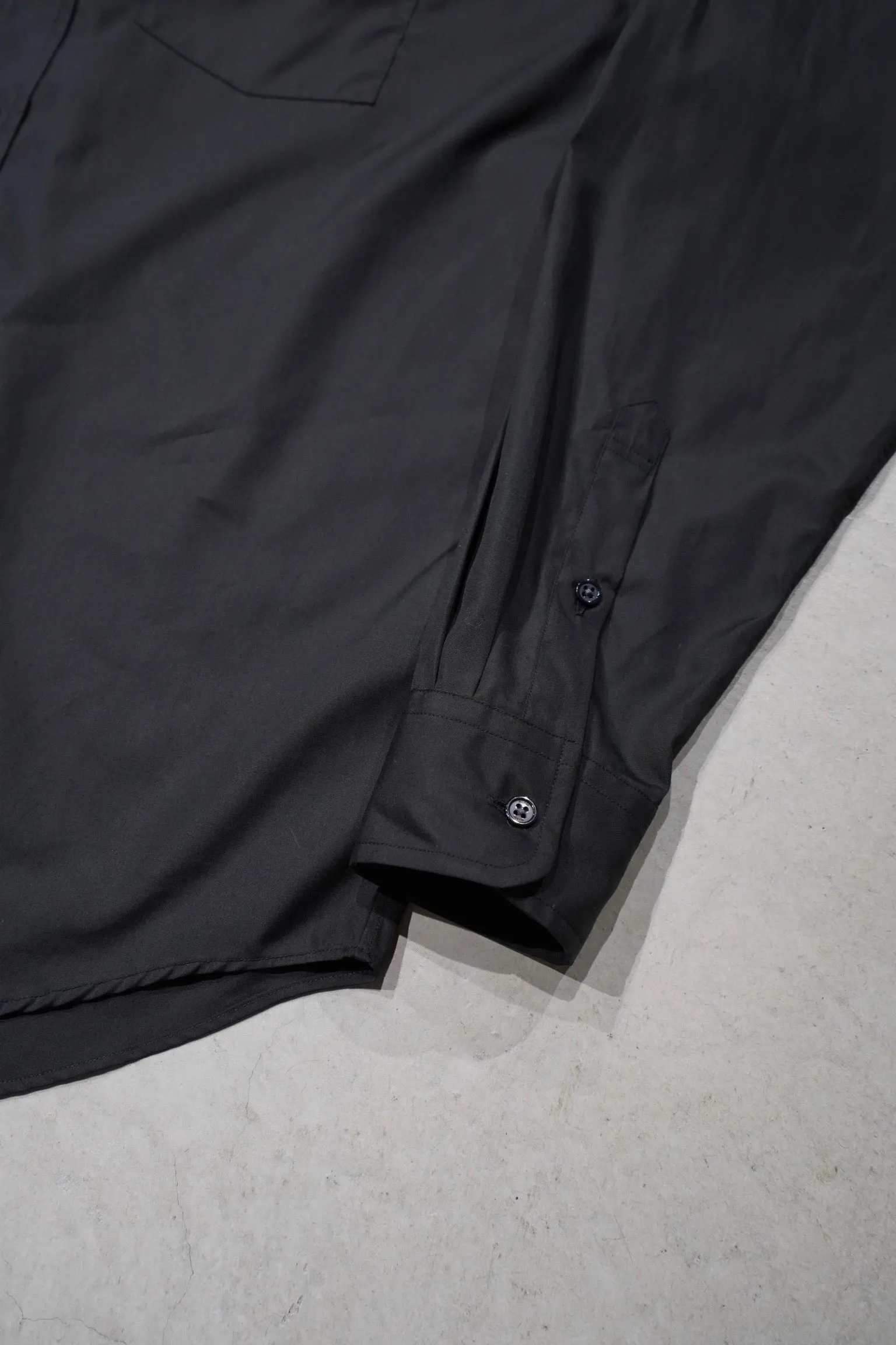 Standard Shirt (BLACK)