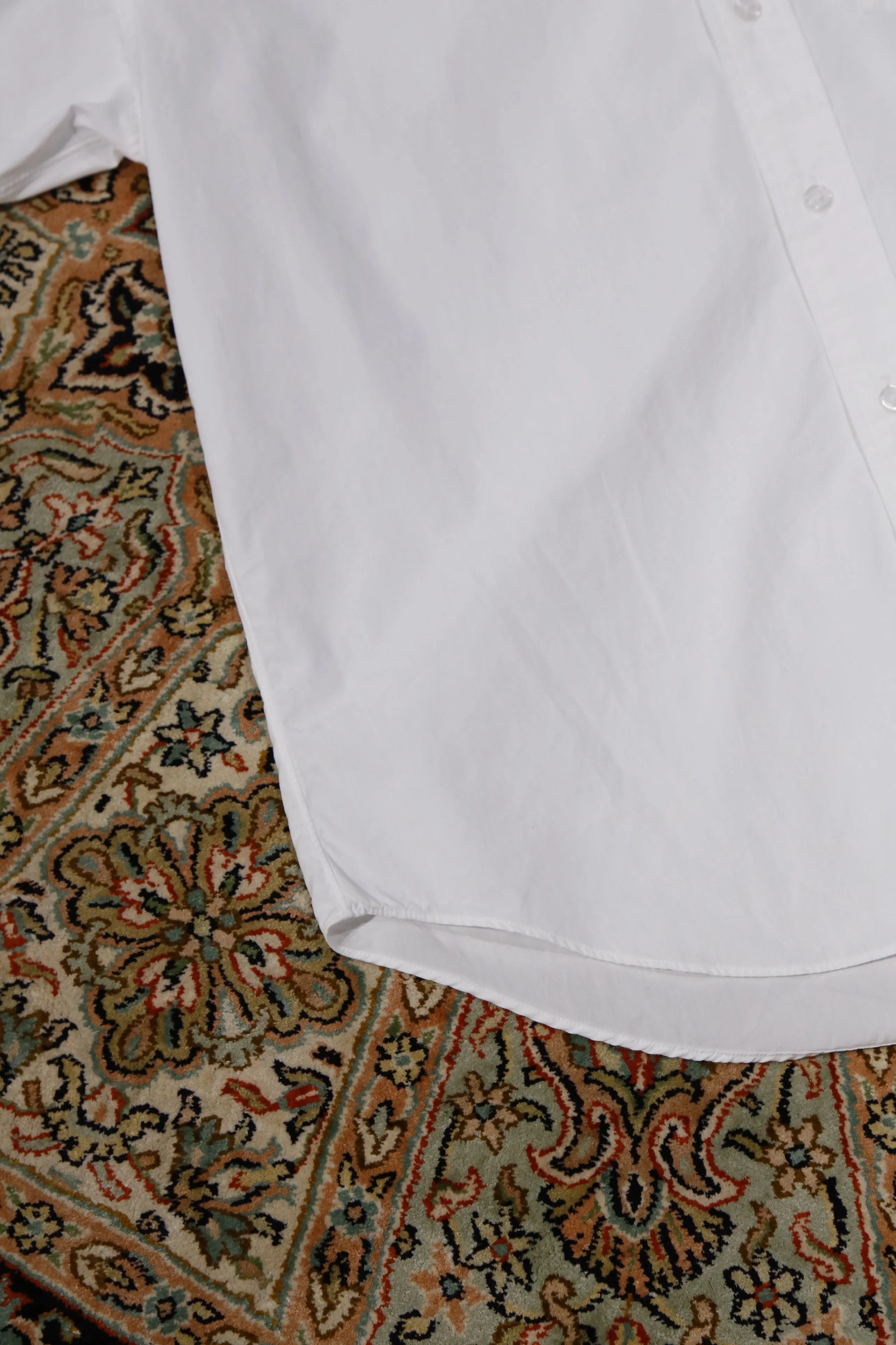 Standard Shirt (WHITE)