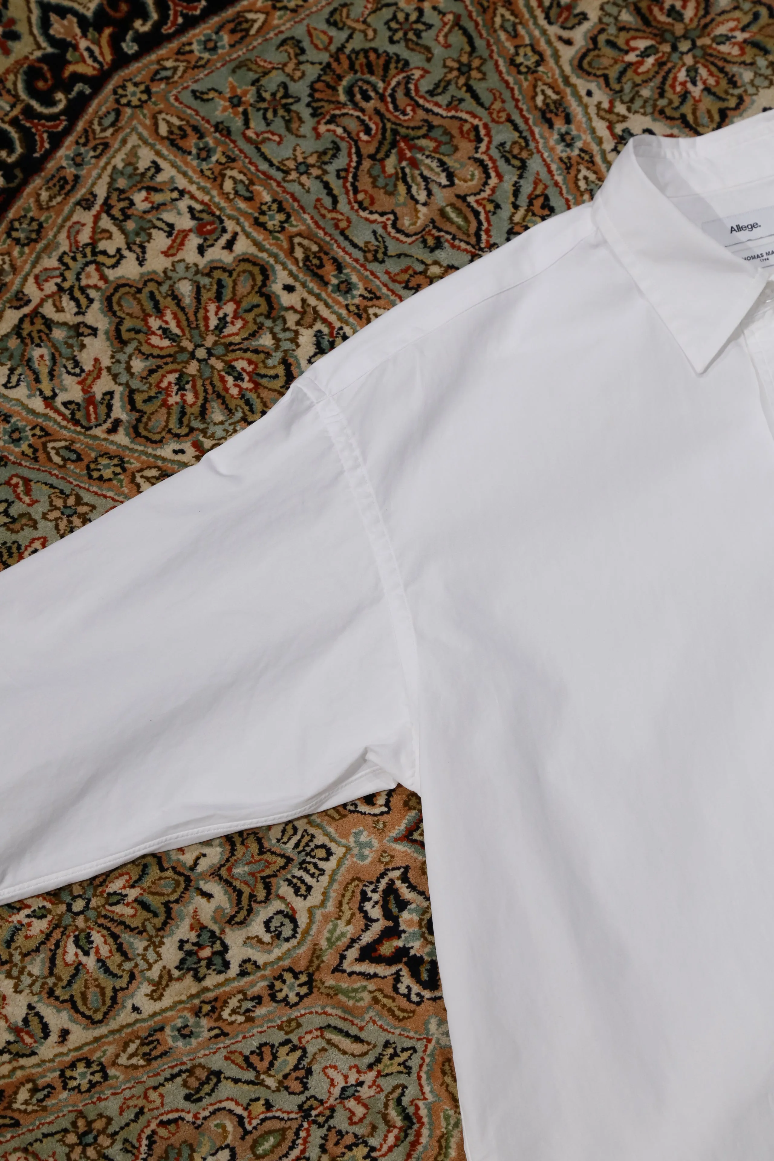 Standard Shirt (WHITE)