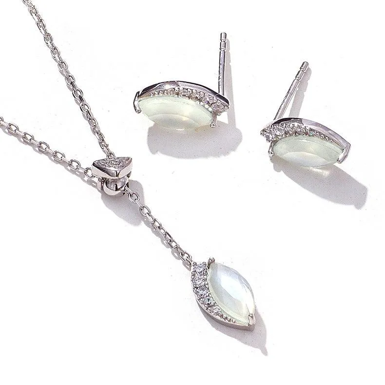 White Crystal High-grade Accessories